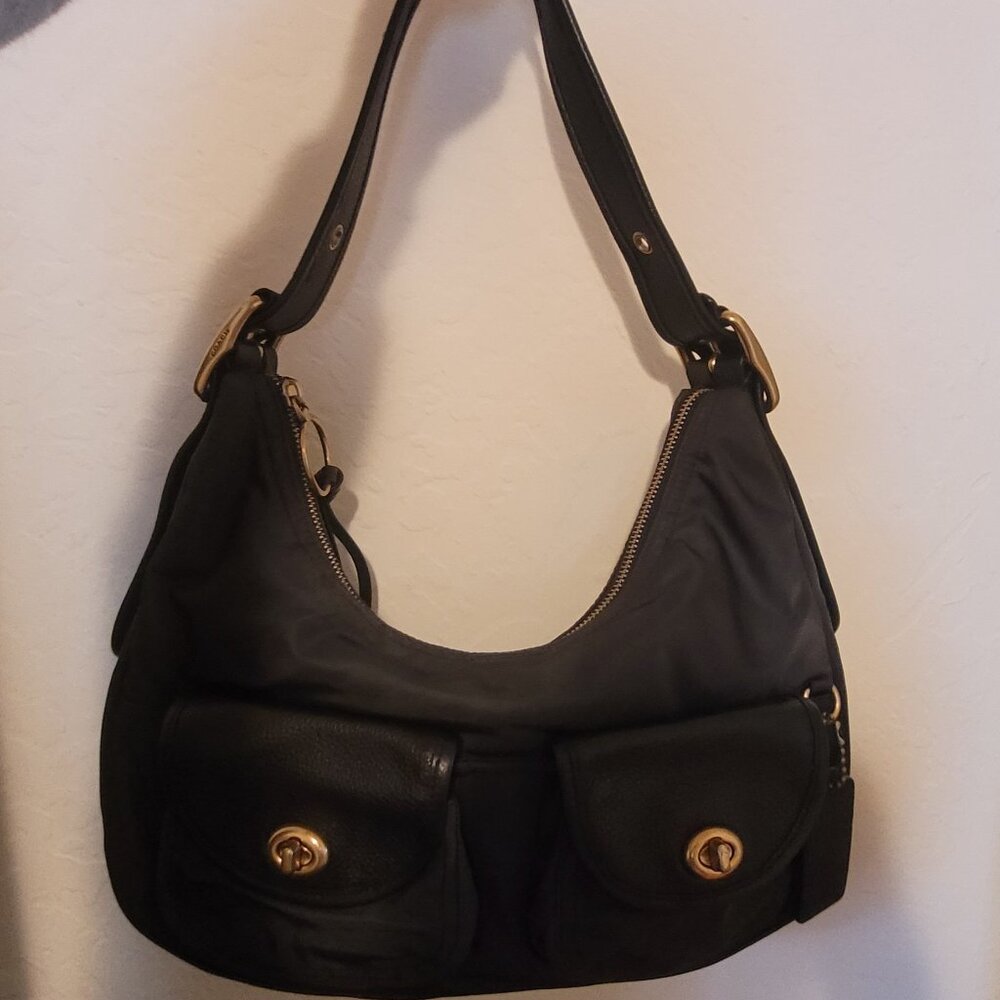 Cargo Hobo With Vintage Rose Print Interior - Picture 2 of 14